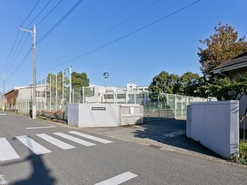 apartment 東京都町田市森野１丁目31-10　渋谷グリーンテラスⅡ1F