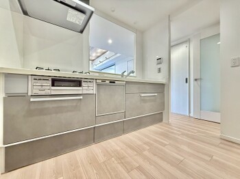 apartment 東京都町田市森野１丁目31-10　渋谷グリーンテラスⅡ1F