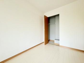 apartment 東京都町田市森野１丁目31-10　渋谷グリーンテラスⅡ1F