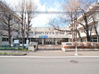 apartment 東京都町田市森野１丁目31-10　渋谷グリーンテラスⅡ1F