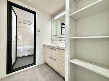 apartment 東京都町田市森野１丁目31-10　渋谷グリーンテラスⅡ1F