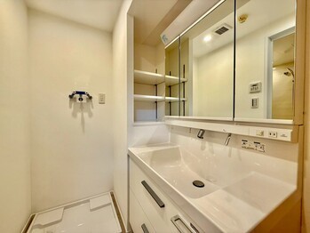 apartment 東京都町田市森野１丁目31-10　渋谷グリーンテラスⅡ1F