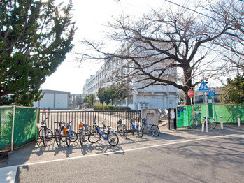 apartment 東京都町田市森野１丁目31-10　渋谷グリーンテラスⅡ1F