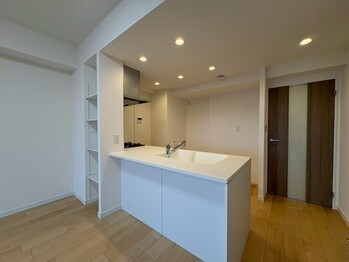 apartment 東京都町田市森野１丁目31-10　渋谷グリーンテラスⅡ1F