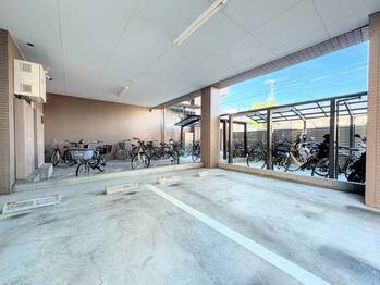apartment 東京都町田市森野１丁目31-10　渋谷グリーンテラスⅡ1F