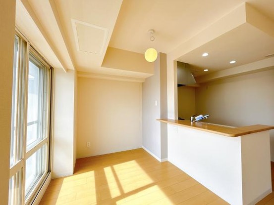 apartment 北海道札幌市白石区北郷一条１丁目5番13号