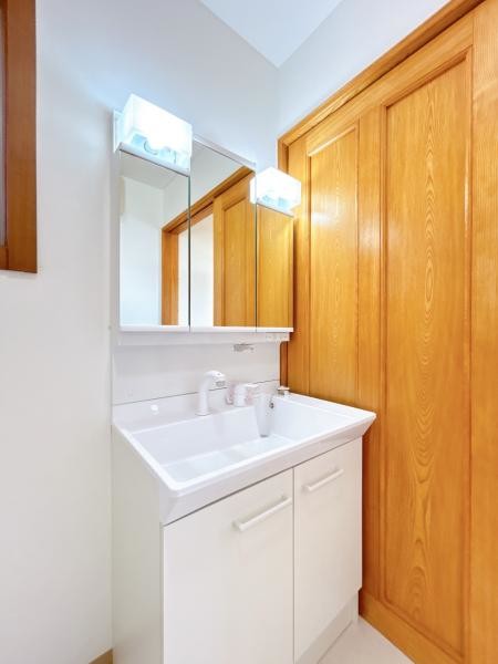 detached 北海道札幌市白石区北郷一条１丁目5番13号