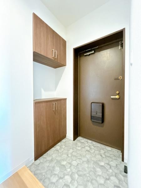 apartment 北海道札幌市白石区北郷一条１丁目5番13号