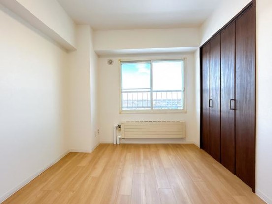 apartment 北海道札幌市白石区北郷一条１丁目5番13号