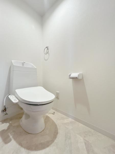 apartment 北海道札幌市白石区北郷一条１丁目5番13号