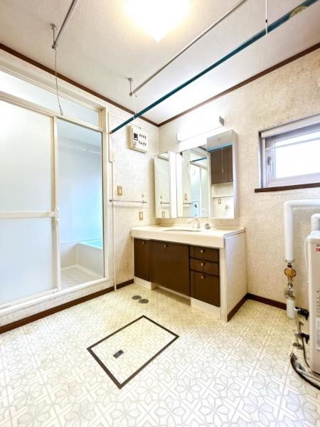 detached 北海道札幌市白石区北郷一条１丁目5番13号