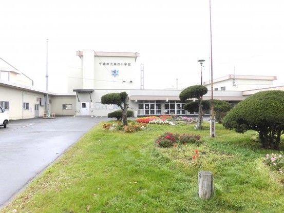 apartment 北海道札幌市白石区北郷一条１丁目5番13号