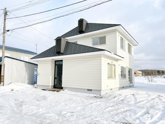 detached 北海道札幌市白石区北郷一条１丁目5番13号