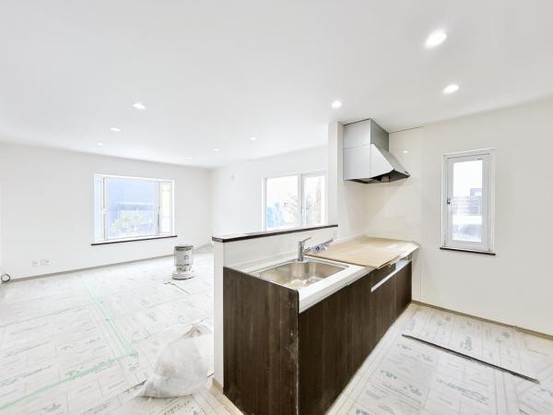 detached 北海道札幌市白石区北郷一条１丁目5番13号