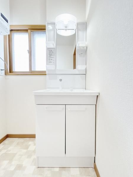 detached 北海道札幌市白石区北郷一条１丁目5番13号