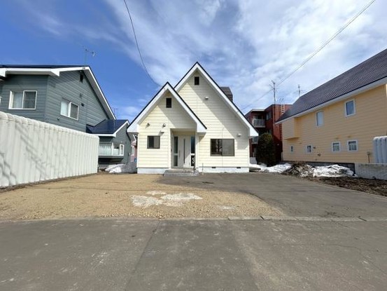 detached 北海道札幌市白石区北郷一条１丁目5番13号