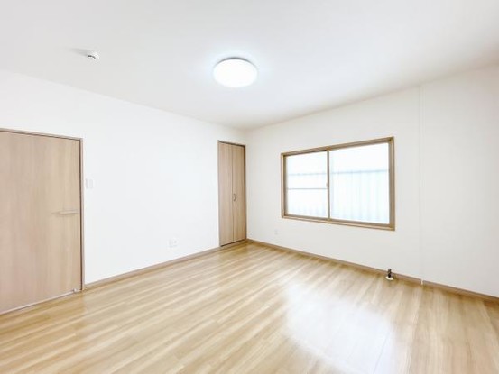 detached 北海道札幌市白石区北郷一条１丁目5番13号