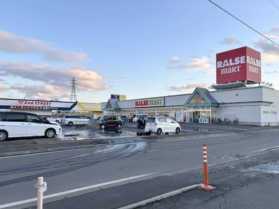 detached 北海道札幌市白石区北郷一条１丁目5番13号