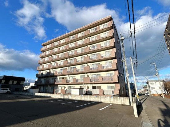 apartment 北海道小樽市真栄１丁目
地図を見る