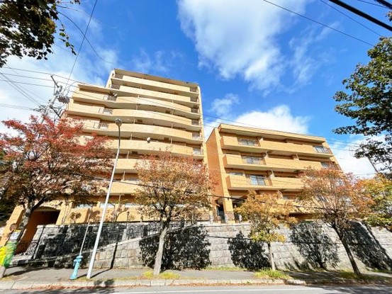 apartment 北海道小樽市富岡１丁目
地図を見る