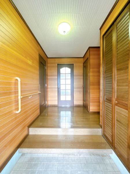 detached 北海道深川市北光町１丁目
地図を見る