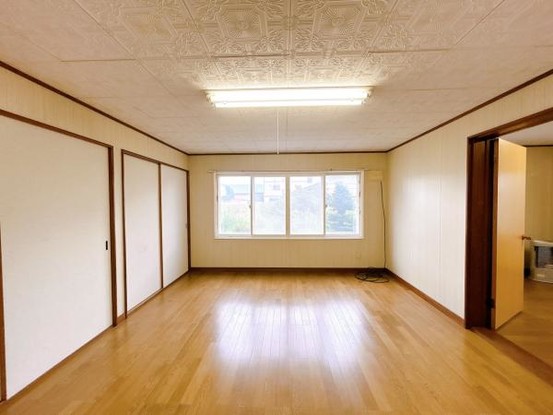 detached 北海道深川市北光町１丁目
地図を見る