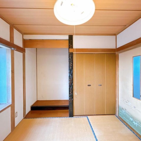 detached 北海道旭川市永山一条９丁目
地図を見る