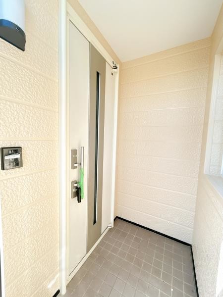 detached 北海道岩見沢市南町八条２丁目2番12号　小田ﾋﾞﾙ1F