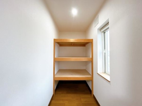 detached 北海道岩見沢市南町八条２丁目2番12号　小田ﾋﾞﾙ1F
