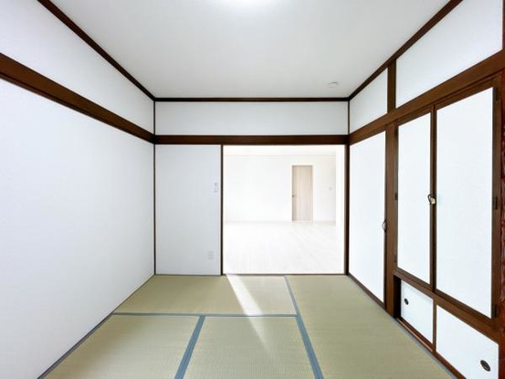 detached 北海道岩見沢市南町八条２丁目2番12号　小田ﾋﾞﾙ1F