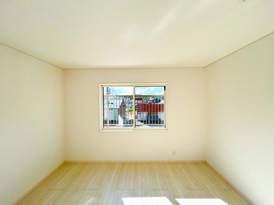 detached 北海道岩見沢市南町八条２丁目2番12号　小田ﾋﾞﾙ1F