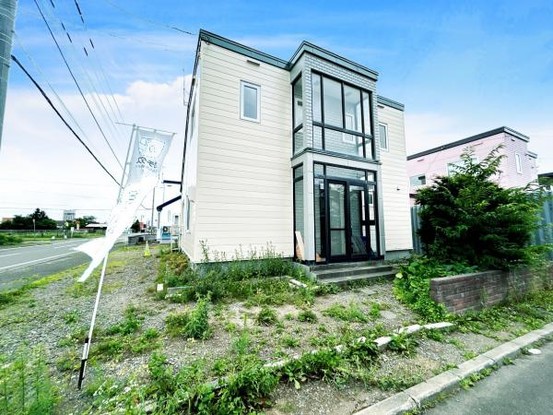 detached 北海道岩見沢市南町八条２丁目2番12号　小田ﾋﾞﾙ1F