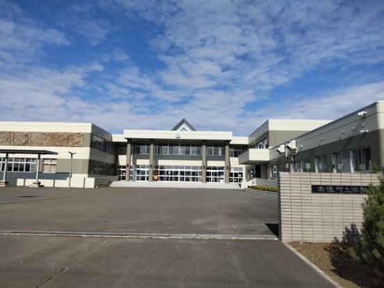 detached 北海道岩見沢市南町八条２丁目2番12号　小田ﾋﾞﾙ1F