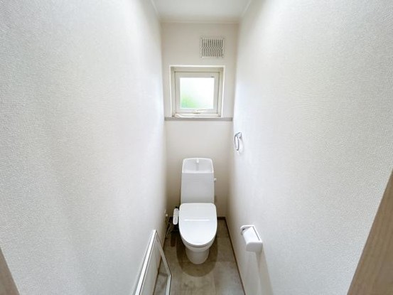 detached 北海道岩見沢市南町八条２丁目2番12号　小田ﾋﾞﾙ1F