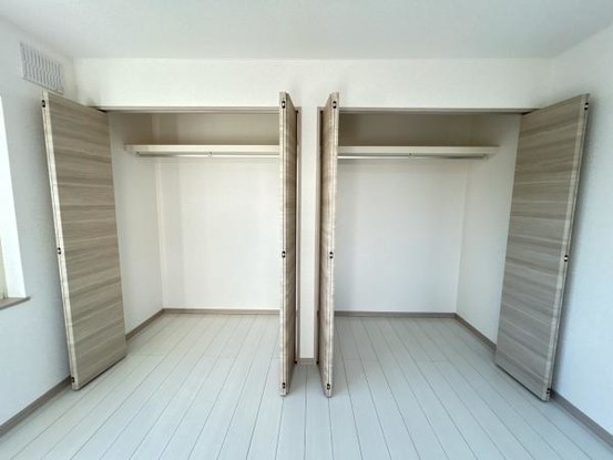 detached 北海道岩見沢市南町八条２丁目2番12号　小田ﾋﾞﾙ1F
