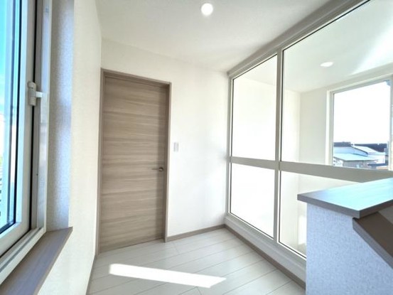 detached 北海道岩見沢市南町八条２丁目2番12号　小田ﾋﾞﾙ1F