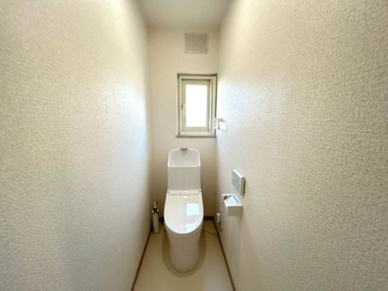 detached 北海道岩見沢市南町八条２丁目2番12号　小田ﾋﾞﾙ1F