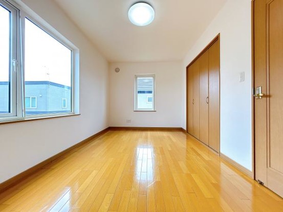 detached 北海道岩見沢市南町八条２丁目2番12号　小田ﾋﾞﾙ1F