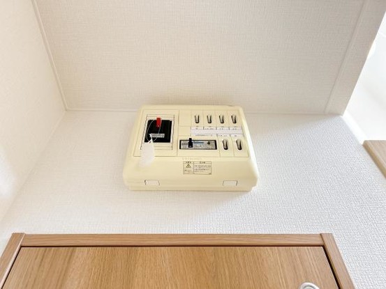 detached 北海道岩見沢市南町八条２丁目2番12号　小田ﾋﾞﾙ1F