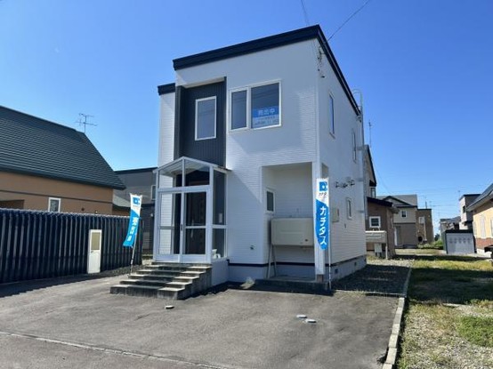 detached 北海道岩見沢市南町八条２丁目2番12号　小田ﾋﾞﾙ1F