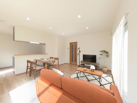 detached 北海道岩見沢市南町八条２丁目2番12号　小田ﾋﾞﾙ1F