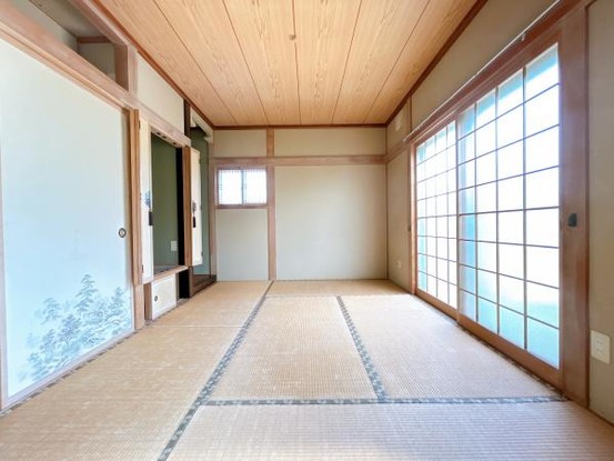 detached 北海道岩見沢市南町八条２丁目2番12号　小田ﾋﾞﾙ1F