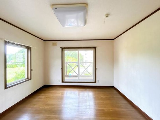 detached 北海道岩見沢市南町八条２丁目2番12号　小田ﾋﾞﾙ1F