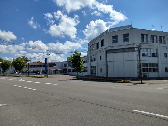 detached 北海道岩見沢市南町八条２丁目2番12号　小田ﾋﾞﾙ1F