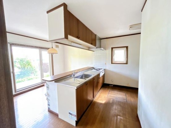 detached 北海道岩見沢市南町八条２丁目2番12号　小田ﾋﾞﾙ1F