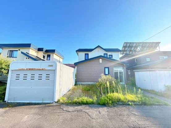 detached 北海道岩見沢市南町八条２丁目2番12号　小田ﾋﾞﾙ1F