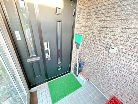 detached 北海道岩見沢市南町八条２丁目2番12号　小田ﾋﾞﾙ1F