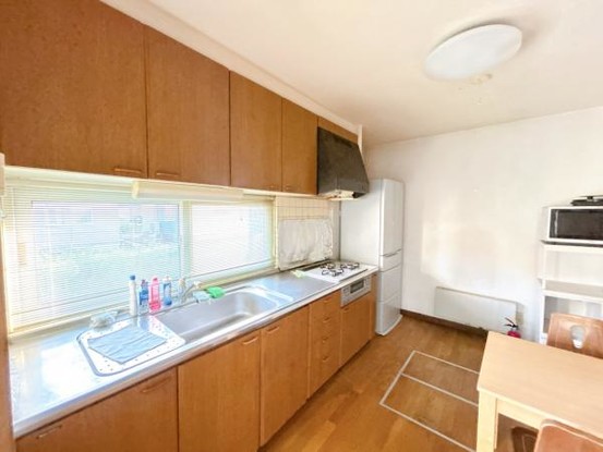 detached 北海道岩見沢市南町八条２丁目2番12号　小田ﾋﾞﾙ1F