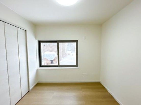 detached 北海道岩見沢市南町八条２丁目2番12号　小田ﾋﾞﾙ1F