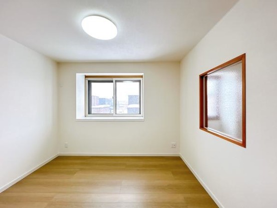 detached 北海道岩見沢市南町八条２丁目2番12号　小田ﾋﾞﾙ1F